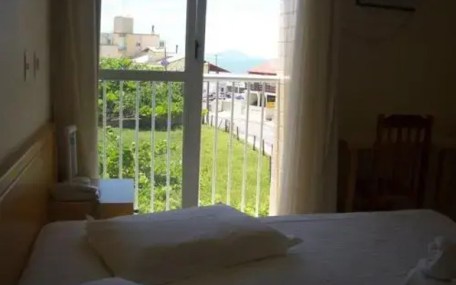 Praia Pousada Tatuíra