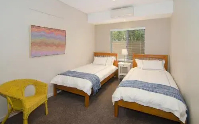 Dunsborough Holiday Homes – 6 Bernier Retreat