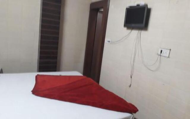 The Grand Deedar Hotel