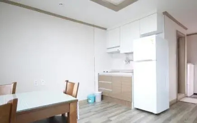 Nandrue Ole Pension