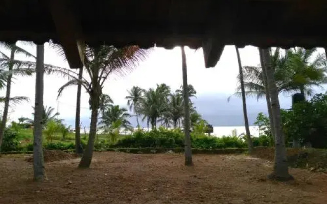 The Yuppi Hippi Hideout