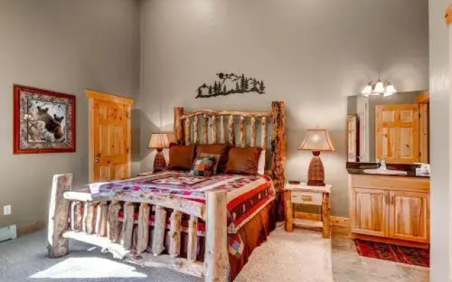 Timber Wolf Lodge 2 Bedrooms TWL-12C by KBM
