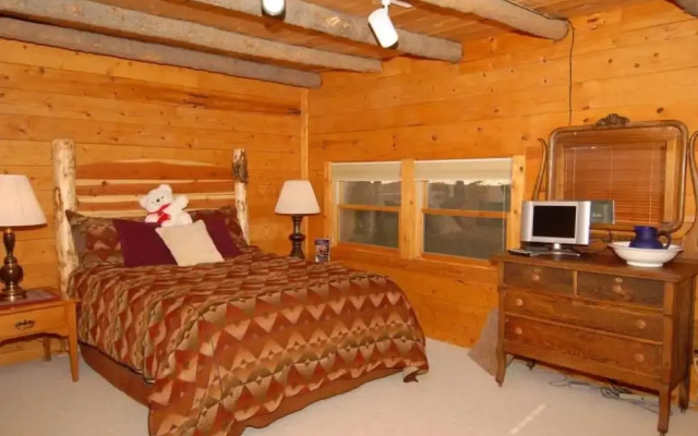 Sunrise Lodge