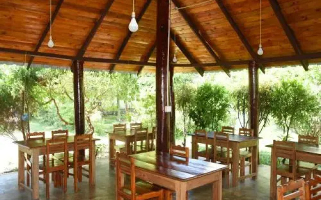 nilaveli palm house