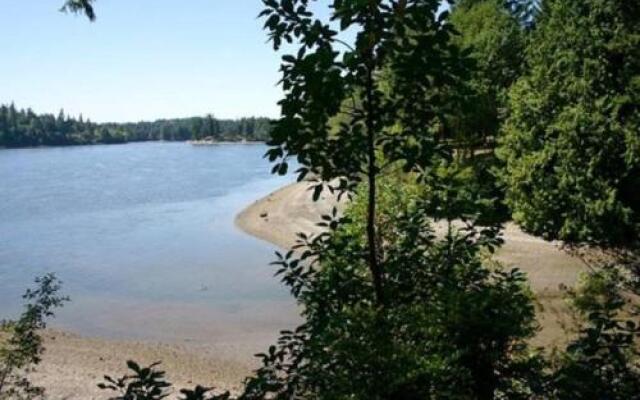 Pirates Cove Caboose