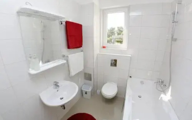 Lila Apartments