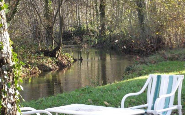 Logis Le Moulin De Cierzac