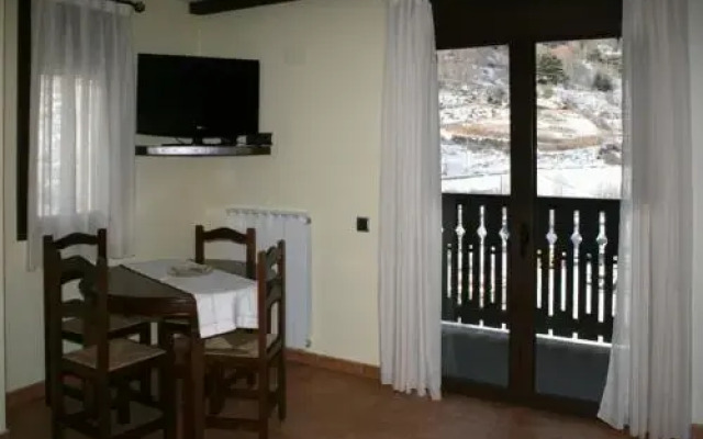 Apartamentos Les Picardes