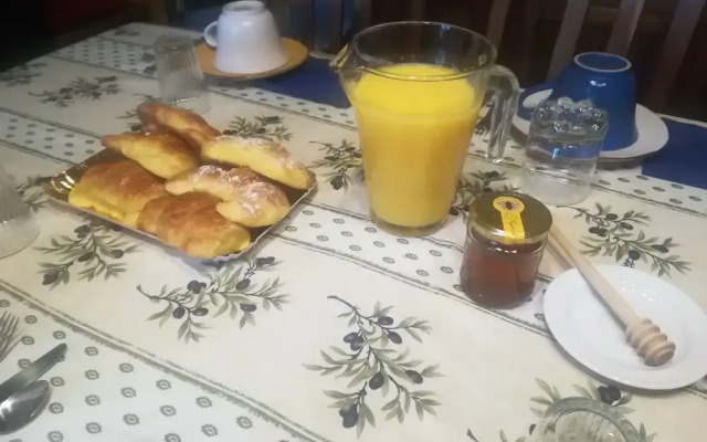 Sacreterre Room & Breakfast