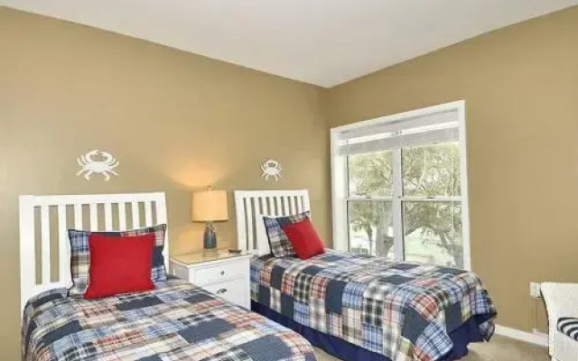 Barrington Court 311