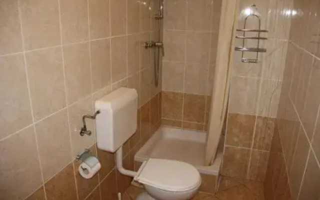 Apartments Folo