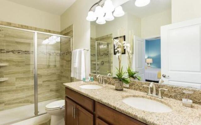 Must SEE Championsgt 9bed w/ Pool/spa/gmrm-1300