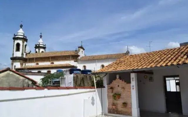 AZ Hostel & Galeria de Arte