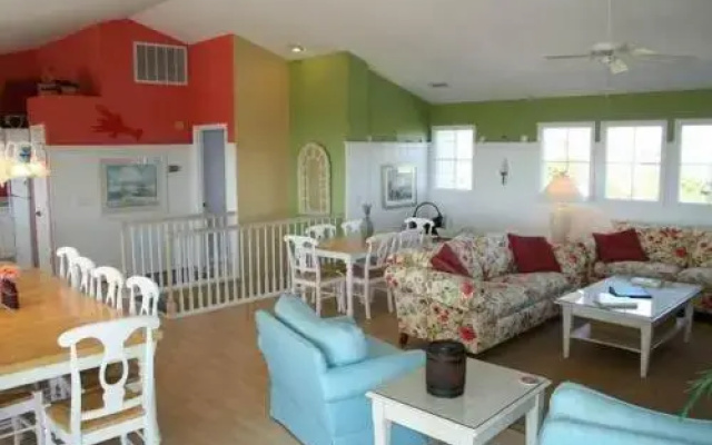 Group Therapy - 6 Br Home
