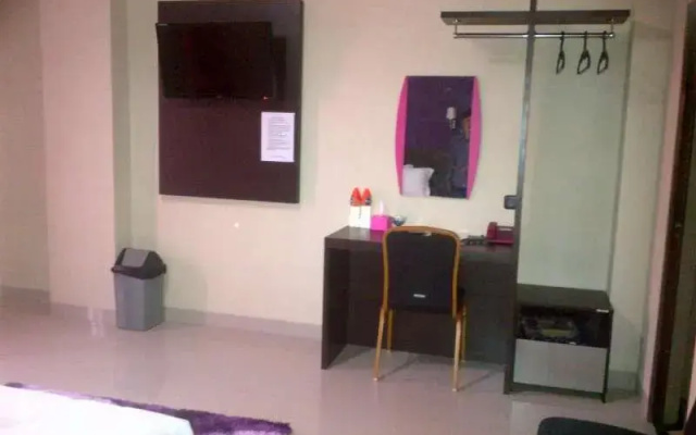 Erin Int Hotel