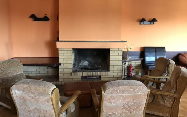 Hotel Arkun Leba
