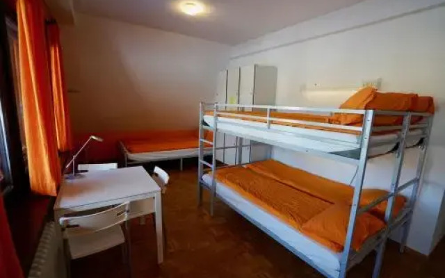Spa-Hostel