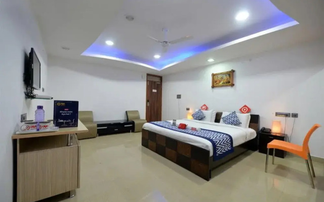 OYO Premium Gachibowli Near DLF