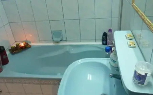 4 ApartsHotel Galati Faleza