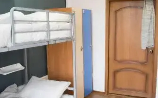 YOU hostel