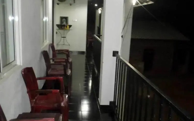 Vista Rooms Romana Rest