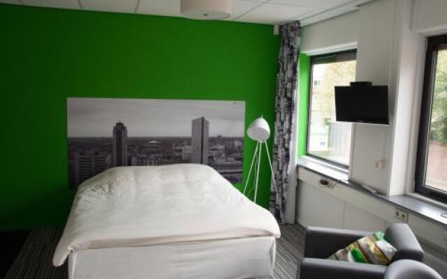 Camelot Rooms