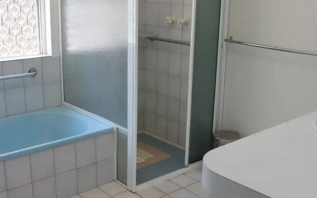 Broadwater Beach Getaway