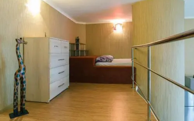 Luxrent apartments on Lva Tolstogo