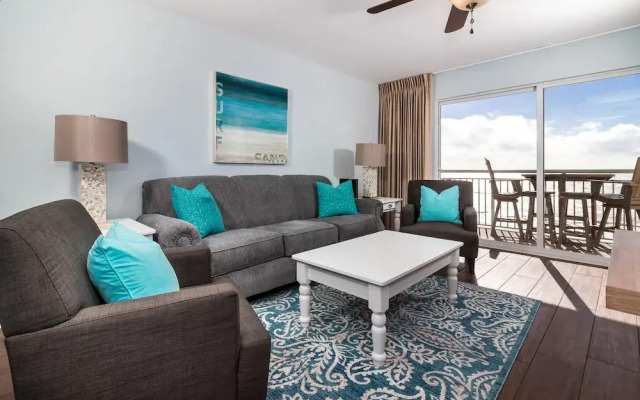 Pelican Isle 510 by RedAwning