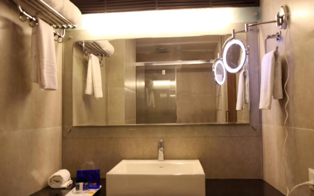 Hotel Ajay International