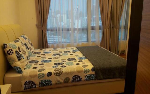 Laras Suites @ Casa Residency