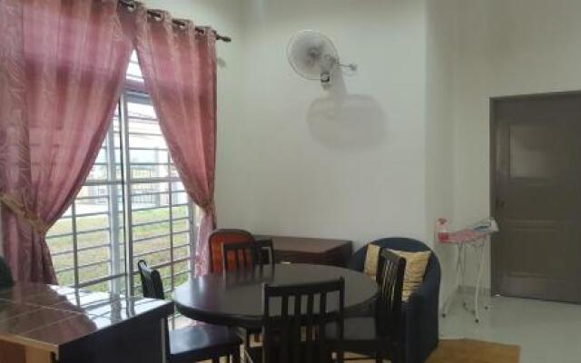 Arissa Langkawi Holiday House