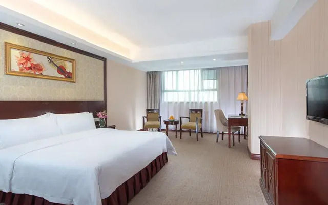 Vienna Hotel Shenzhen Shangjin Center