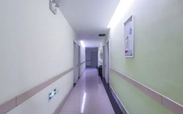 100 Inn Baoding Hebei University Branch