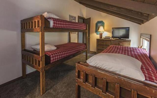 Landrise 10 - 3 Br home by RedAwning