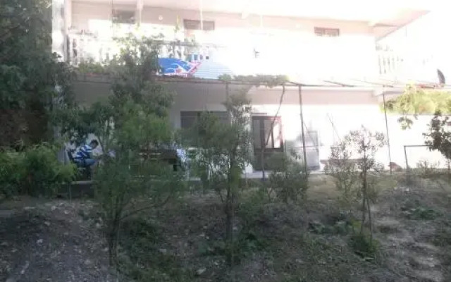 Guest House Pod Lozom