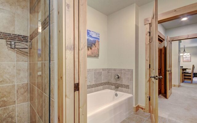 Mountain Thunder M602