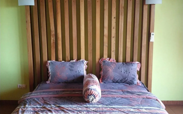 Senaru Lodge