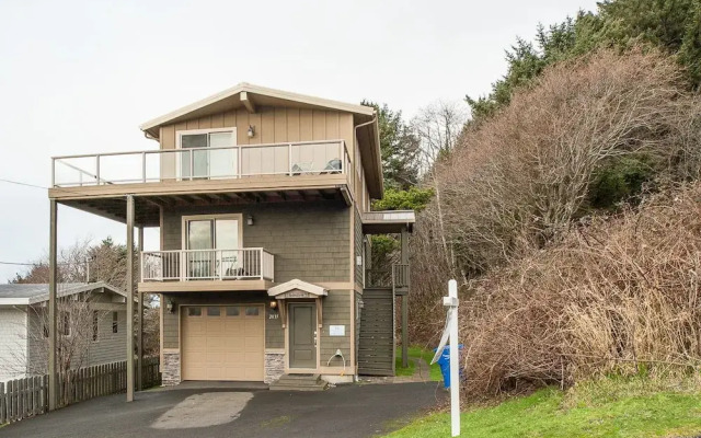 Deer Haven 4 Br cottage by RedAwning