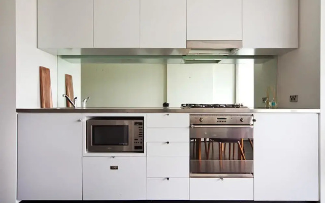 TT804 Stunning 1BR great views