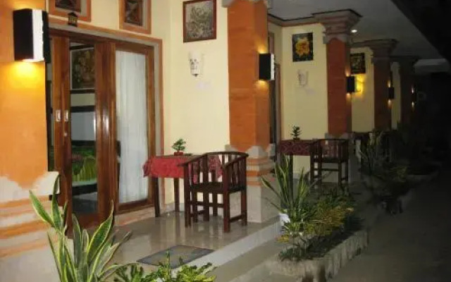 Sayang Beach Lodging