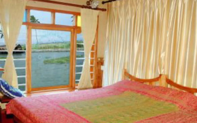 Kodianthara Heritage Farmhouse