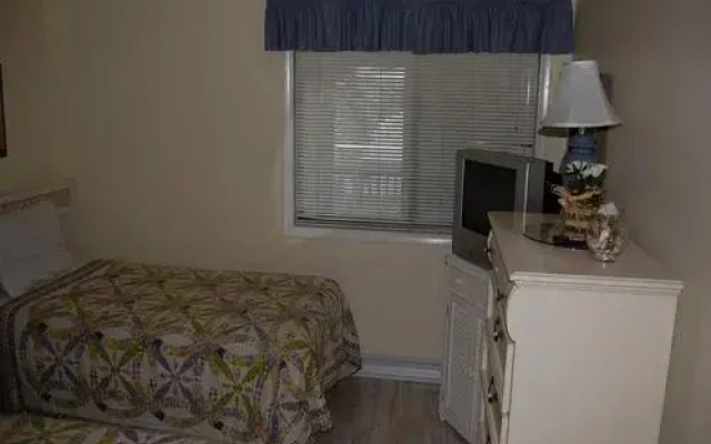 Pelican's Landing 326 - 3 Br Condo