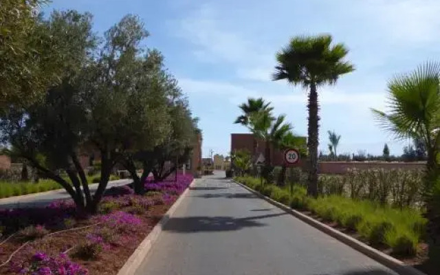 Villa Blanche - Samanah Golf Country Club