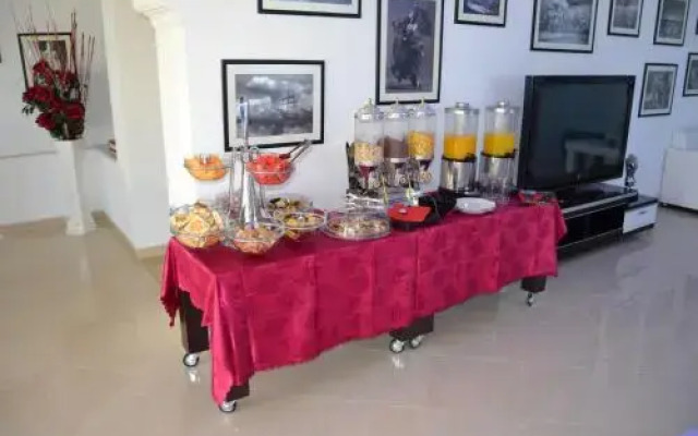 Hotel Bora Bora velipoja