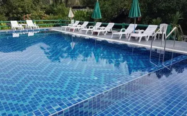 Khao Sok Hostel
