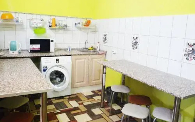 Hostel Barneo