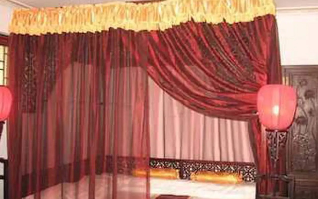 White Tower Yier Guesthouse