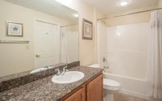 Legacy Towers-Legacy I 902