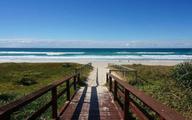 Gold Coast Tropical Beach House